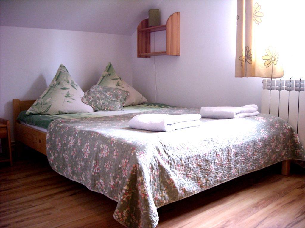 Bed and Breakfast Lesne Berdo Przyslup Тісна Екстер'єр фото