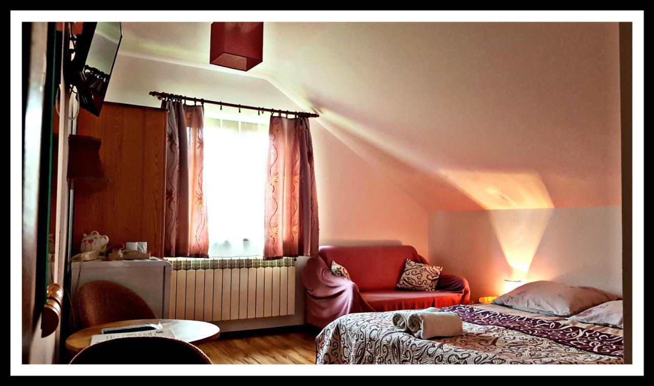 Bed and Breakfast Lesne Berdo Przyslup Тісна Екстер'єр фото